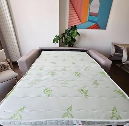 Eurovea Tower - Luxury In Heaven Apartmán Bratislava